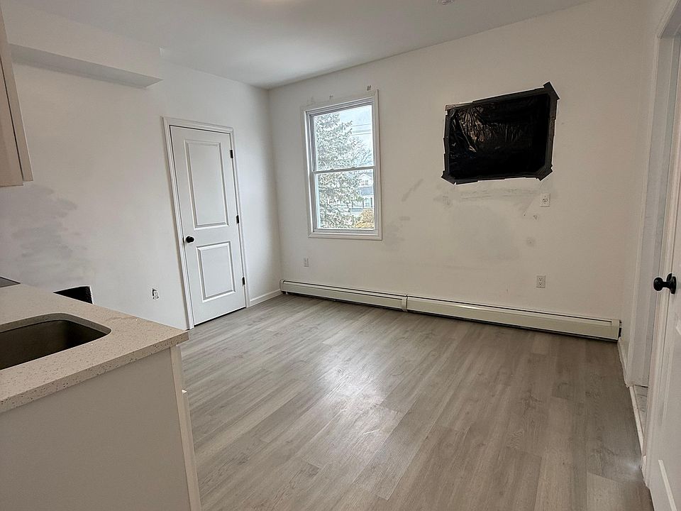 1st image of 137 W 5th Ave #2B