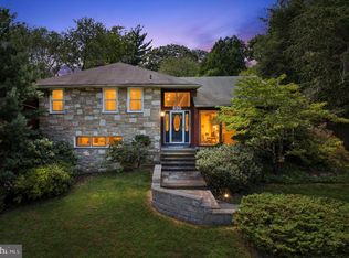 990 Indian Creek Rd, Jenkintown, PA 19046