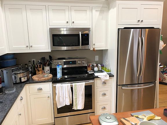 stainless appliances and granite counters