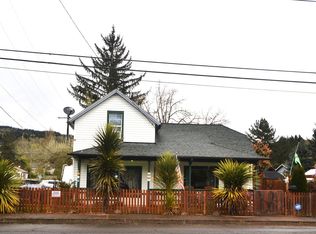 807 E Main St, Sheridan, OR