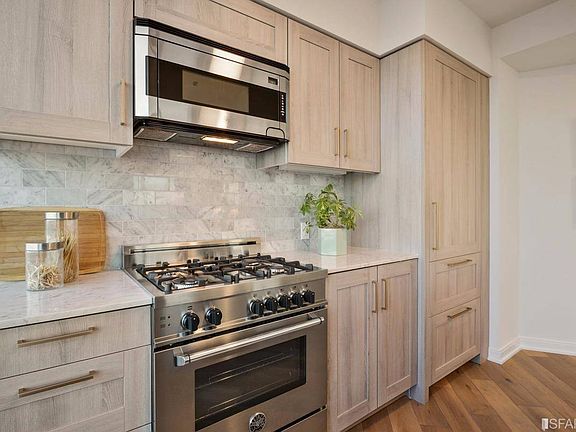 5th image of 401 Harrison St APT 17E