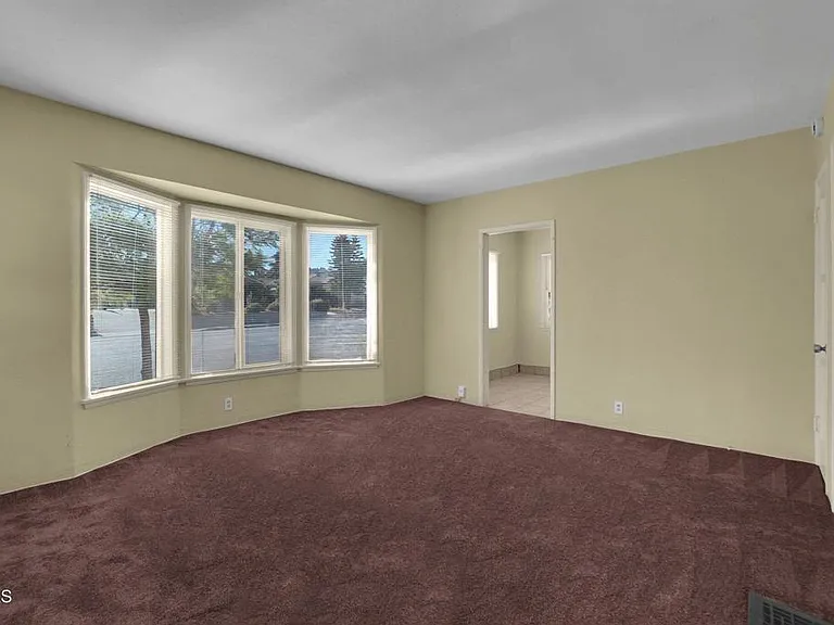 438 S Fremont Ave #A — Photo 2