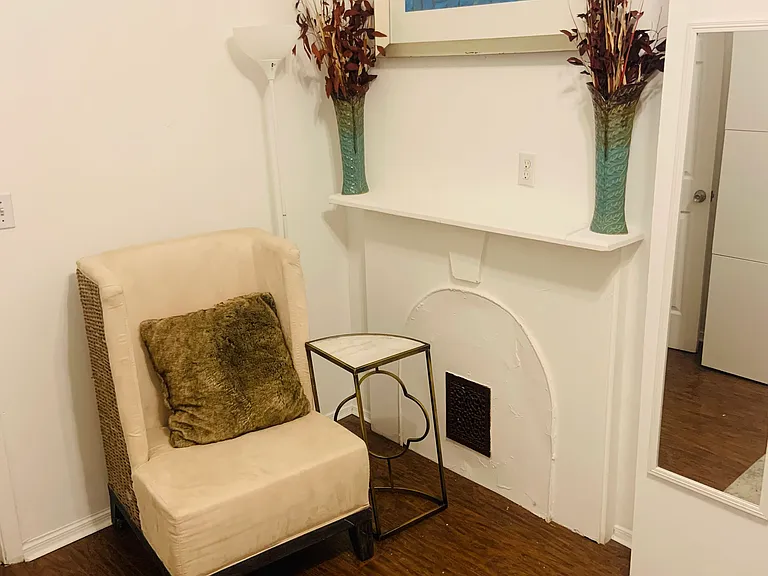 1721 Guilford Ave #1 — Photo 10