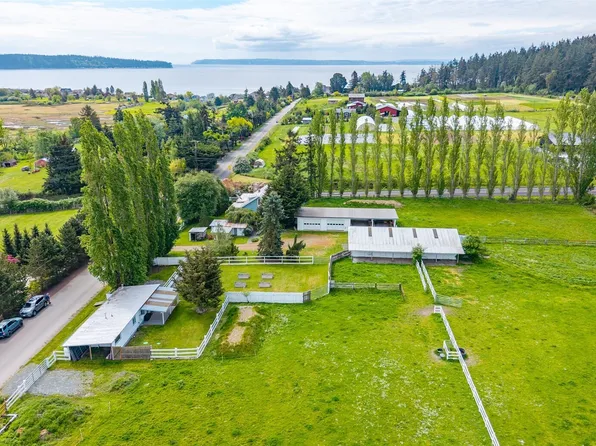 5392 Shore Meadow Road, Freeland, WA 98249