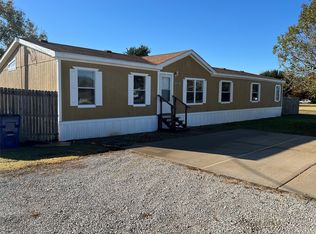 1916 Coleman Rd, Burleson, TX 76028