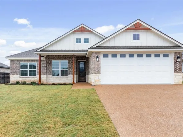 10440 Fallen Leaf Dr, Waco, TX 76712