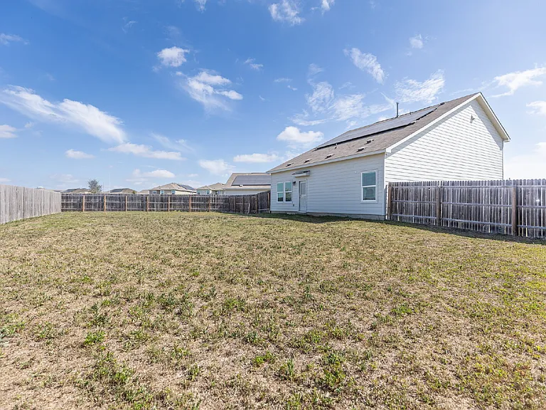 2766 Rosefinch — Photo 33