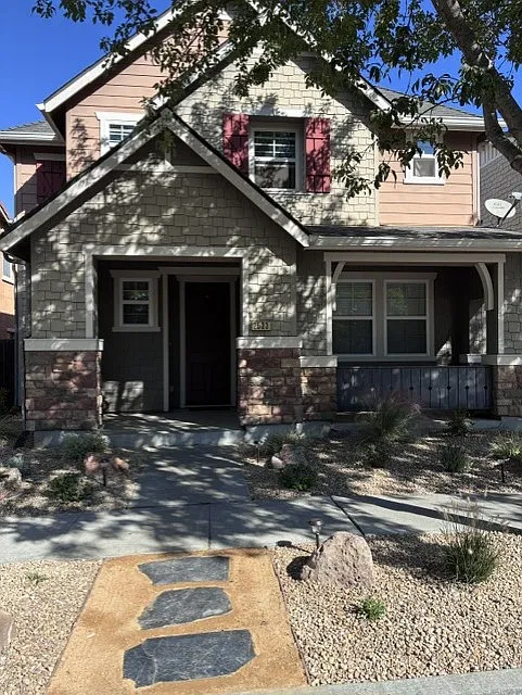 2533 Allen Cir