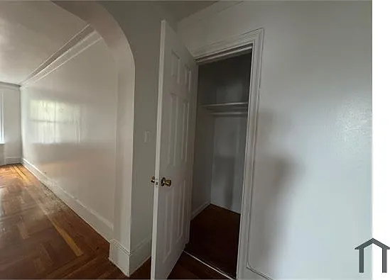 4755 White Plains Rd #4C — Photo 8
