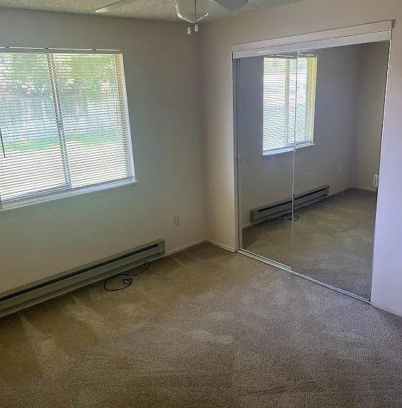 2608 E Denver Ave — Photo 5