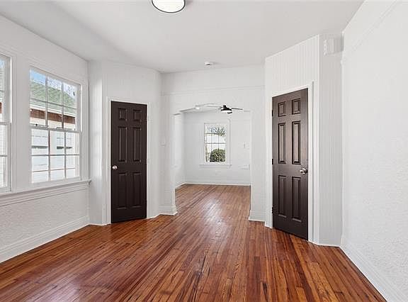 4th image of 4648 Marigny St