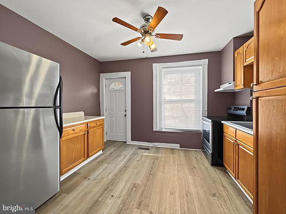 5th image of 621 E 30th St