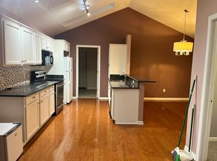 45765 Cagney Dr, Macomb, MI 48044