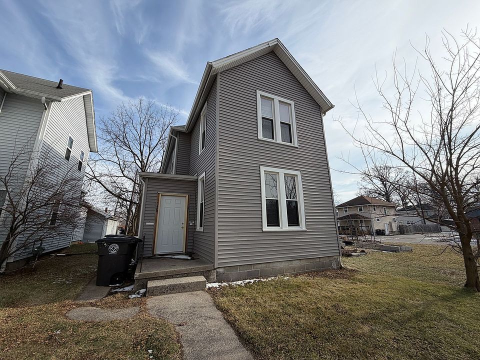 1st image of 3407 Fairfield Ave #101