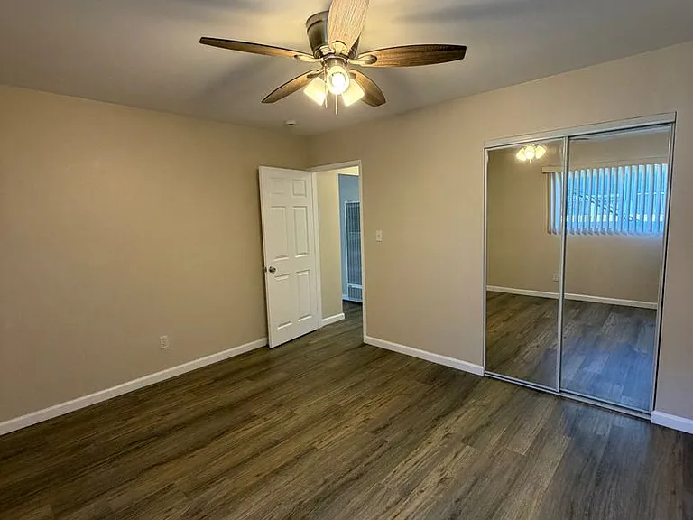4063 Ohio St — Photo 12