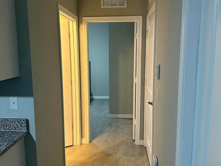 545 SW Duval Ave — Photo 8
