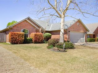 2013 Timberview Dr, Edmond, OK 73013