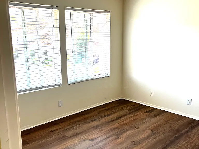 29581 Crown Crk — Photo 17
