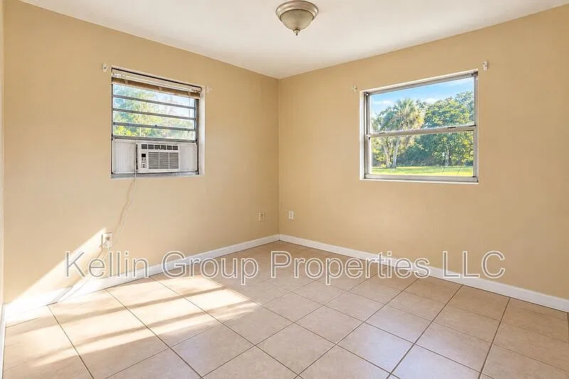 2 bed, 1.0 bath, 624 sqft, $870 — Photo 3
