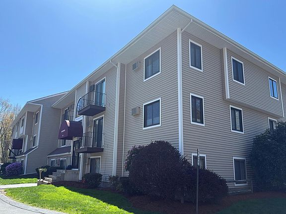 2nd image of 16 Juniper Rd Unit 15A