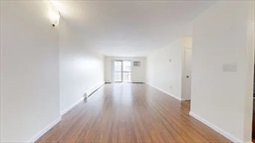 2 bed, 950 sqft, $2,600 — Photo 4