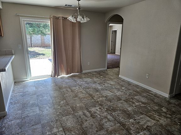 4th image of 1033 Monterra Ln