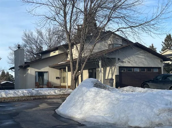 9826 S 75th Ave, Grande Prairie, AB T8V 4W9