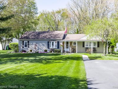 4234 Atkins Rd, Port Huron, MI, 48060