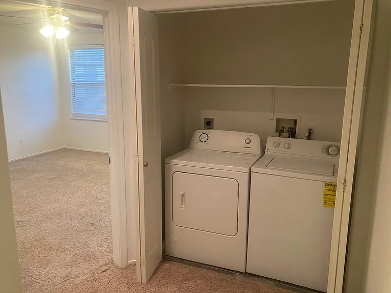 713 Spotted Eagle St — Photo 22