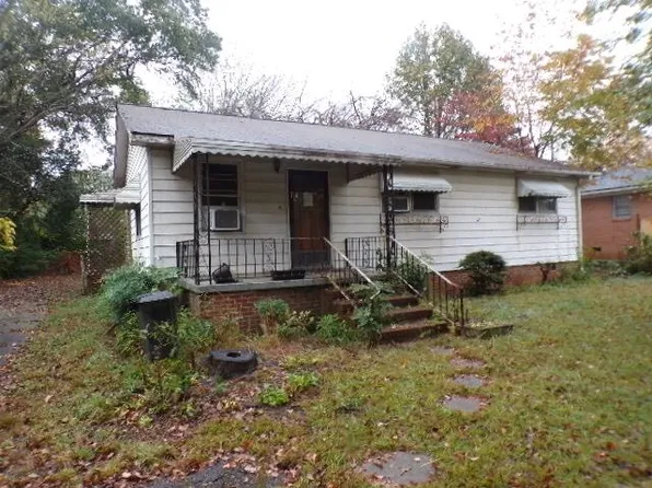 102 Delray Dr, Spartanburg, SC 29301