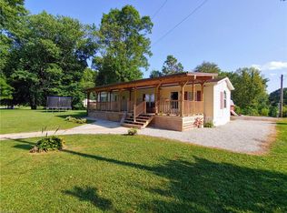 43663 Township Road 28, Coshocton, OH 43812