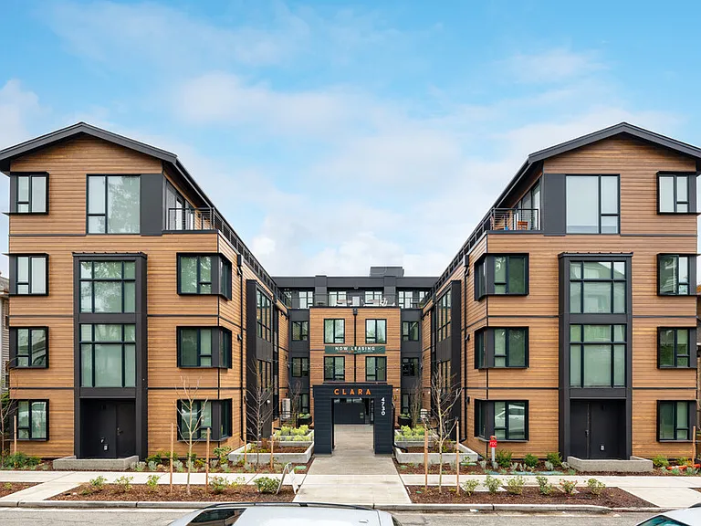 Clara Apartments — Photo 1