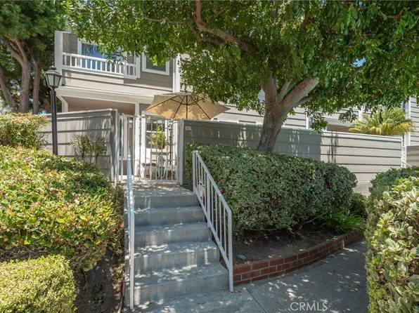 3966 Cochran St, Simi Valley, CA 93063