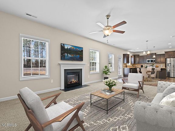 4th image of 3130 Dana Ln