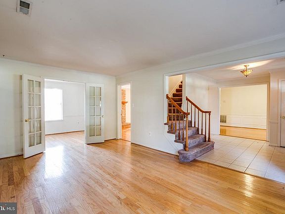 4th image of 12567 Cricket Ln