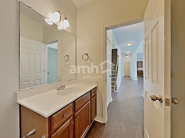 228 Oakland Way — Photo 21