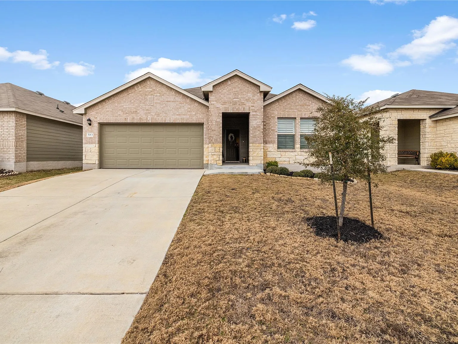 4 bed, 2.0 bath, 1613 sqft, $1,850 — Photo 3