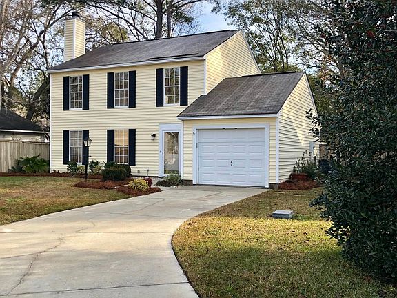 Huge Concrete Driveway & One Car Garage
