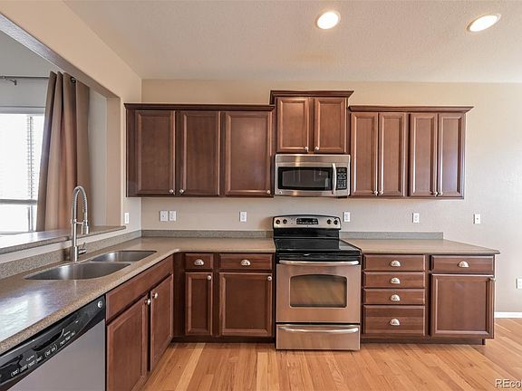 3rd image of 5613 S Elk Court