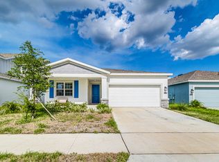 1121 Deepwater Cir, Eagle Lake, FL 33839