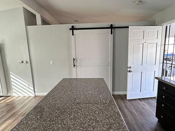 3rd image of 3238 Grim Ave #A