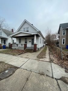 6700 Schaefer Ave, Cleveland, OH, 44103