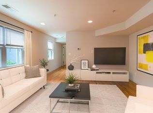 1310 K St SE APT 302, Washington, DC 20003