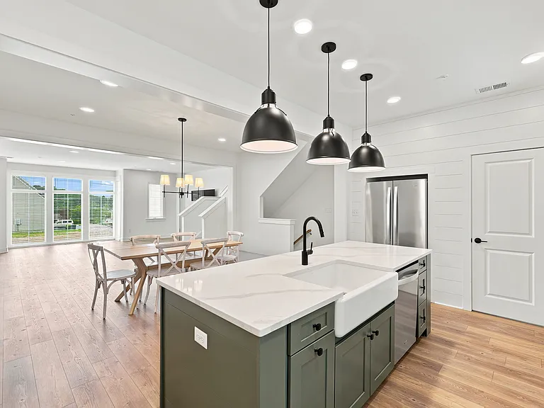 344 Highbridge Ln — Photo 6