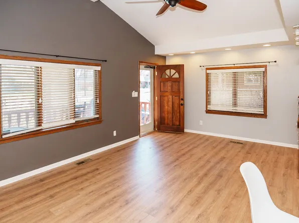 233 Maplewood Ave, Columbus, OH 43213