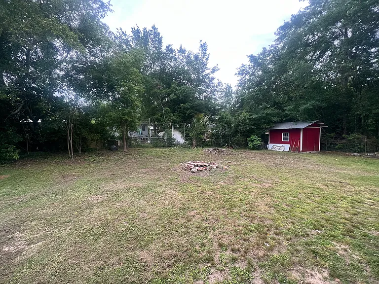 1225-1233 Gibbs Dr — Photo 5