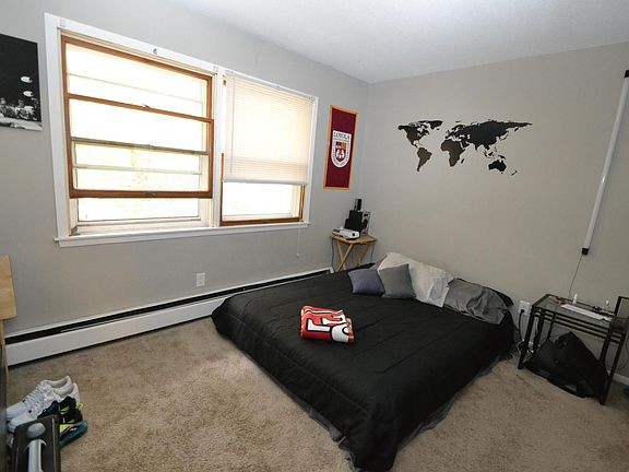 2nd image of 1311 Greeley St S APT 1
