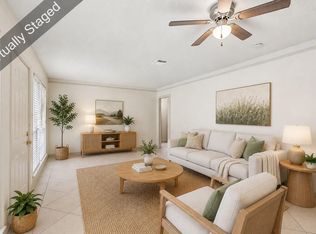 6401 Rowan Ln, Houston, TX 77074