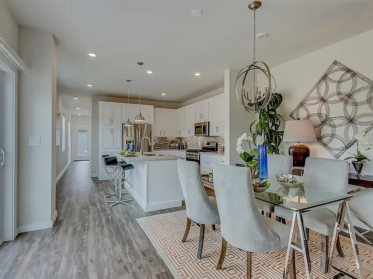 2864 S Delaware St — Photo 9