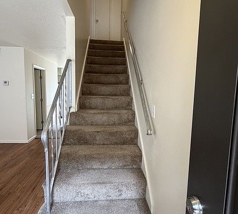 5th image of 2409 E 59th Ct Unit 1